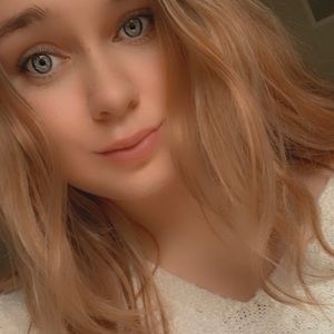 Meet your Posher, Jade